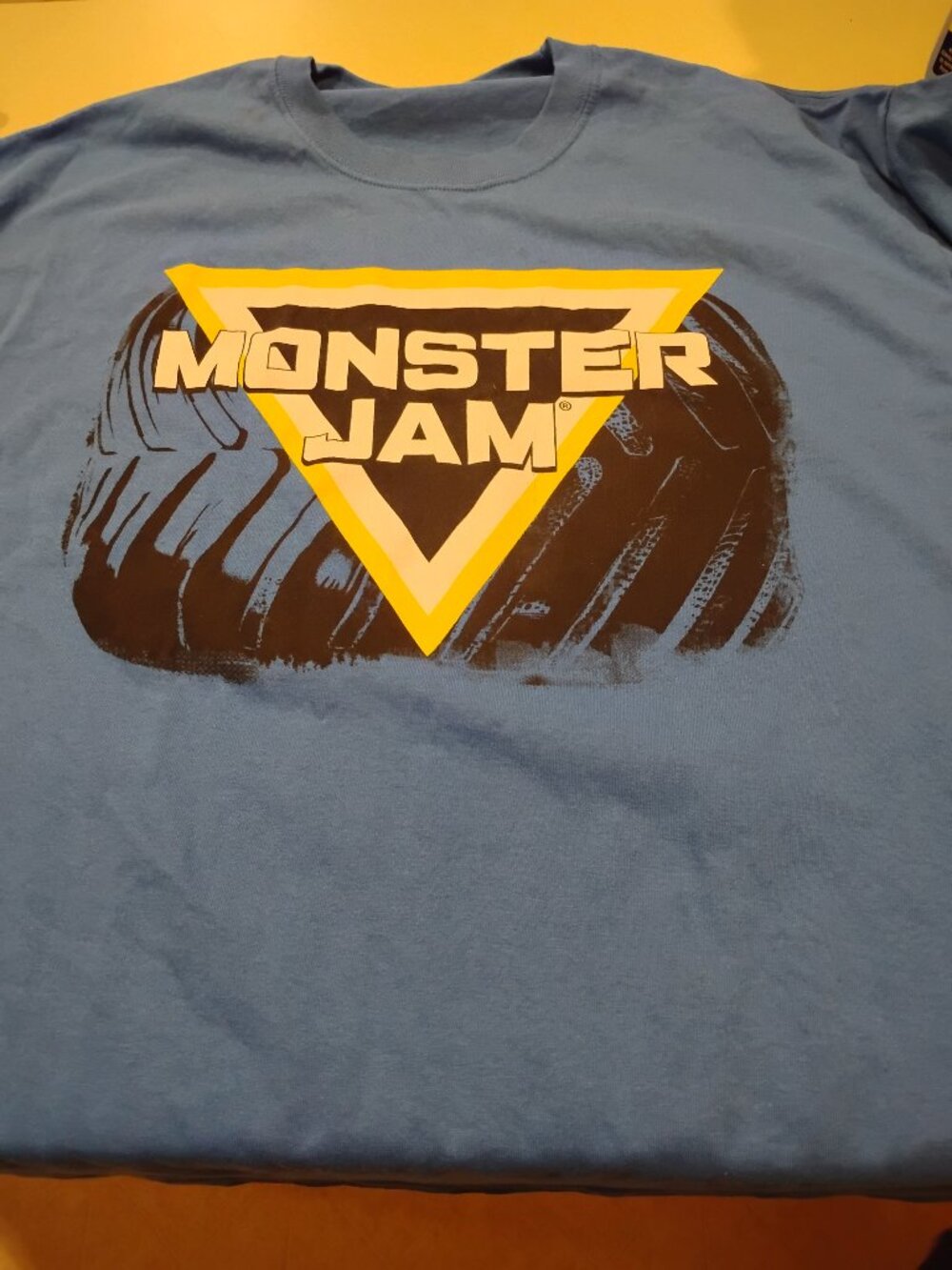 Xl Mens tee shirt